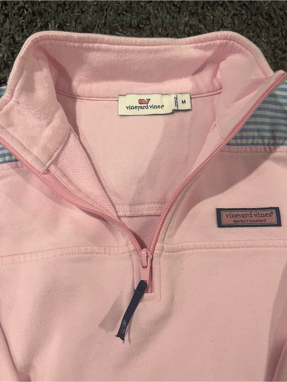 Women’s Vineyard Vines Shep Shirt Pink with Blue Stripes Size Medium - Picture 2 of 3